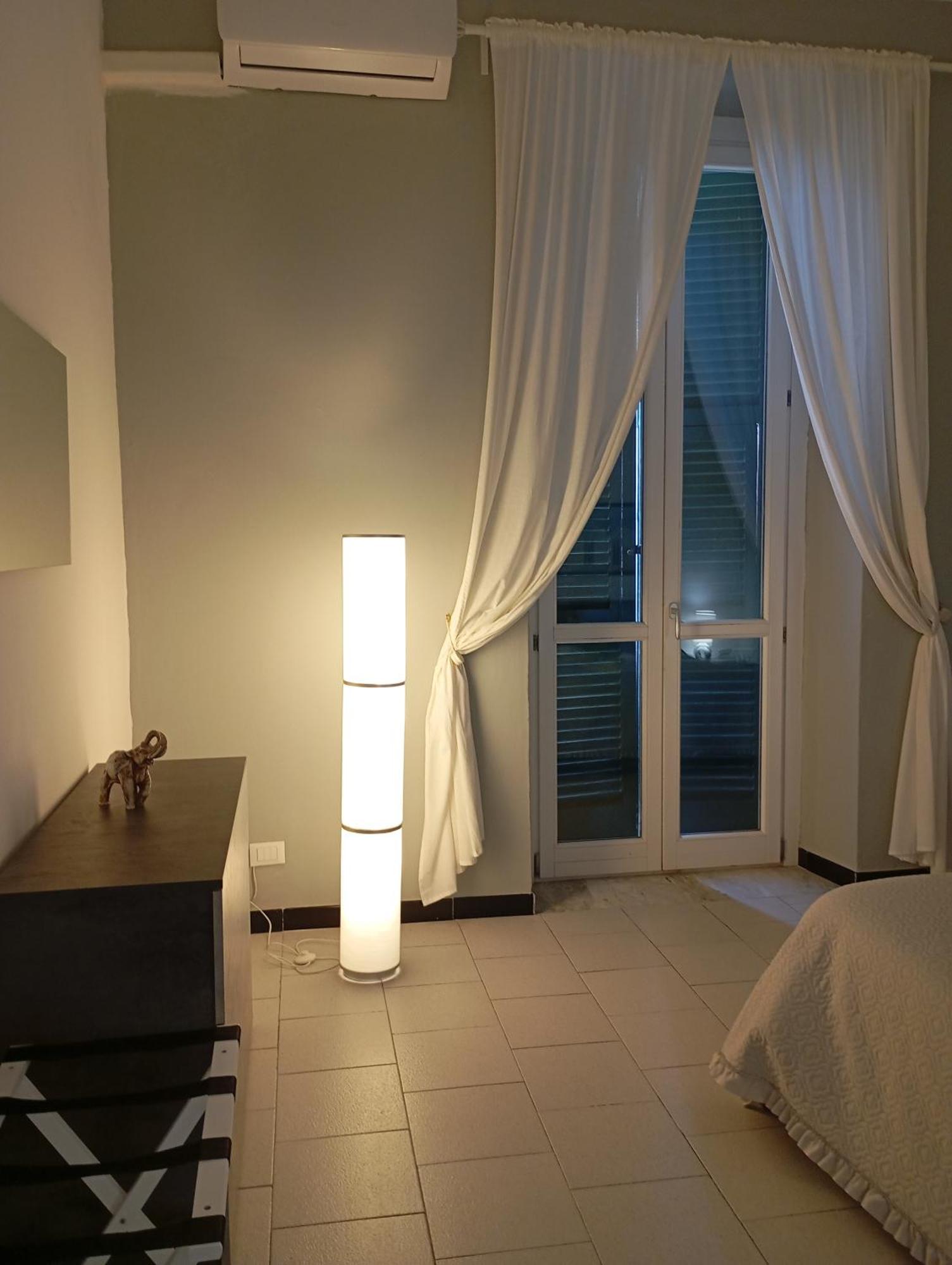 Апартаменти Traveller House Ла-Спеція Екстер'єр фото